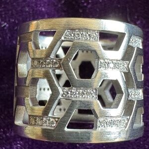 Authentic India Hicks Sterling And Diamond Hexagon Ring- Size 7-Like new